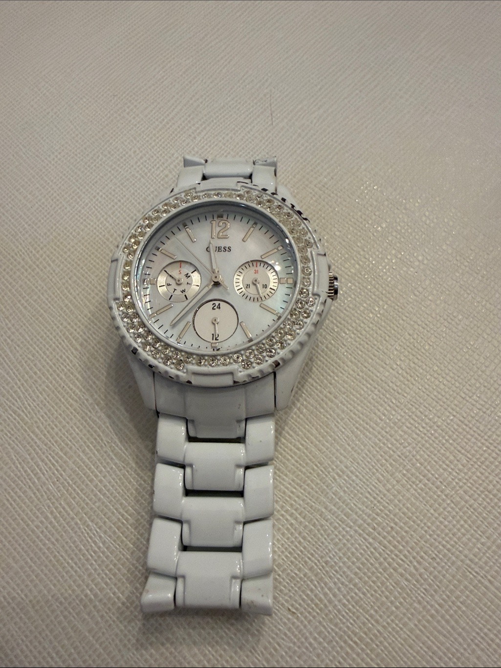 Guess Womens White CeramicLook Crystal Bezel Watch